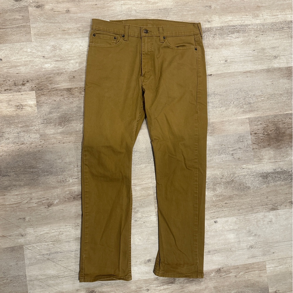 Levi's Men's Chinos in Brown